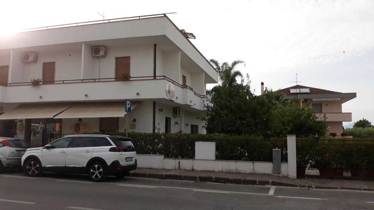 Locanda Ermes Hotel Capaccio Exterior photo